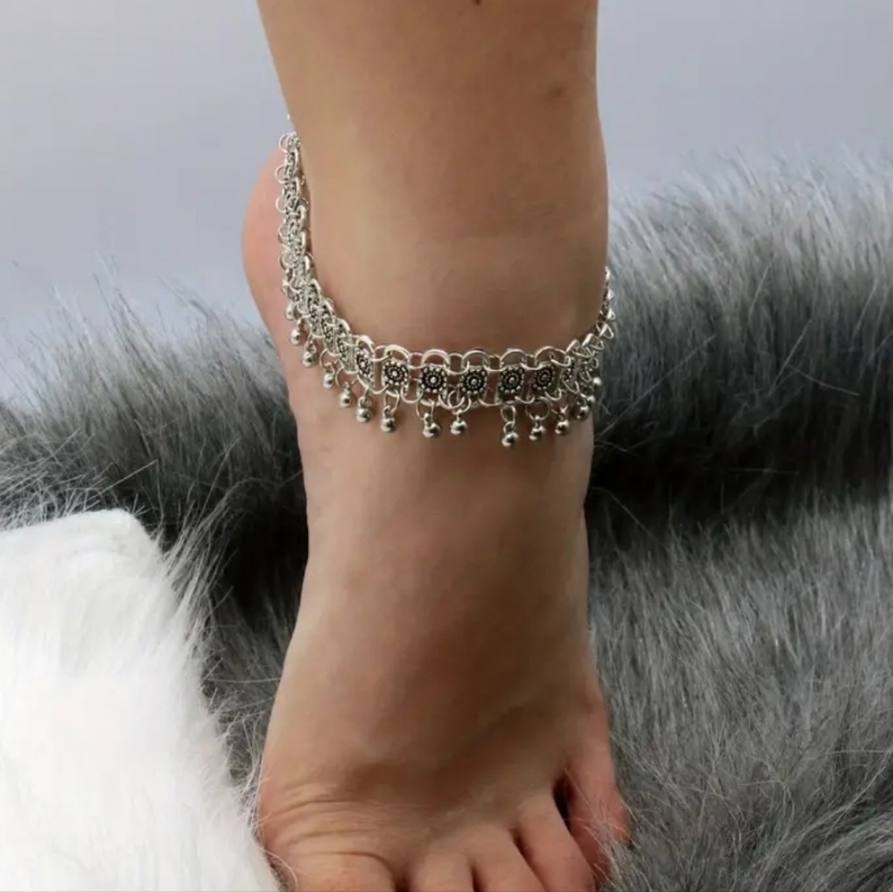 🎀Clearance🎀 Vintage Boho Style Flower Tassels Pendant Chain Anklet Summer - Picture 3 of 3